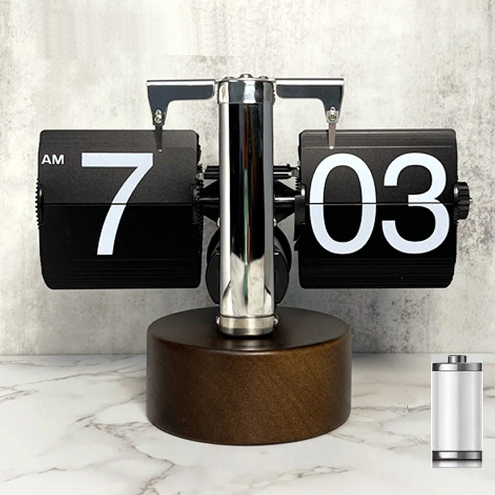 Gausset Automatically Flipping Clock